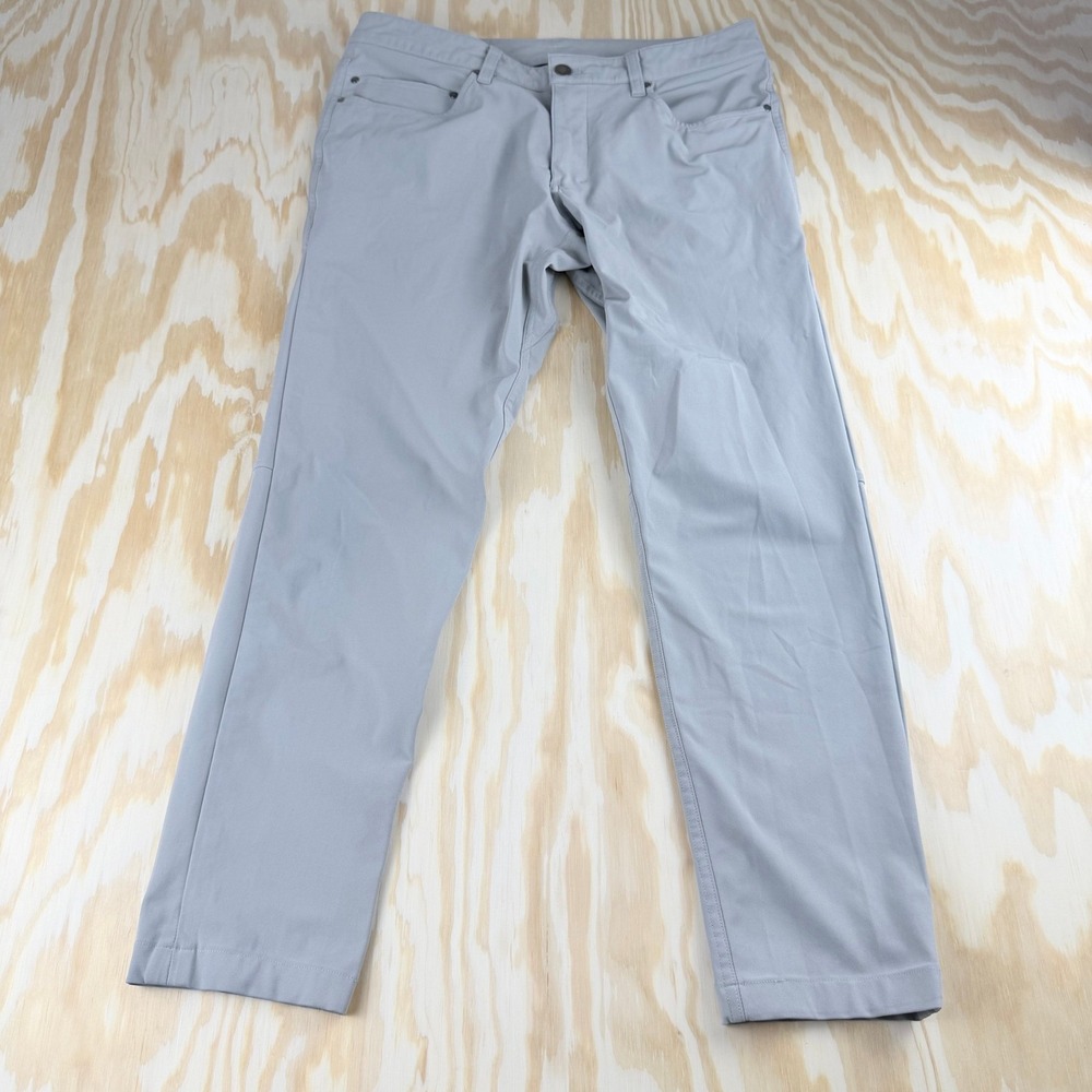 Lululemon ABC Pant Men 31 Light Gray Five Pocket Technical Commuter Trousers
